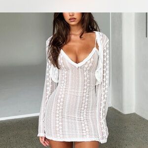 Tigermist White Lace Dress and Shawl